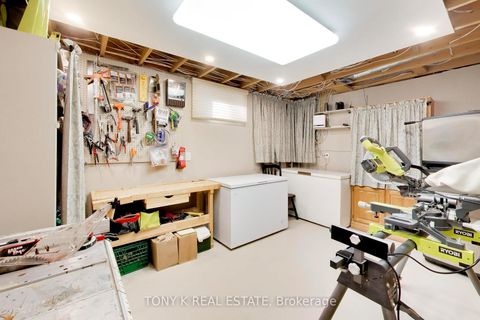 Photo 33 at 79 Bennett Road, West Hill, Toronto