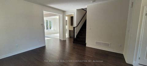 Photo 2 at 147 Dovedale Drive, Keswick South, Georgina