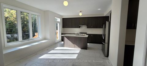 Photo 4 at 147 Dovedale Drive, Keswick South, Georgina
