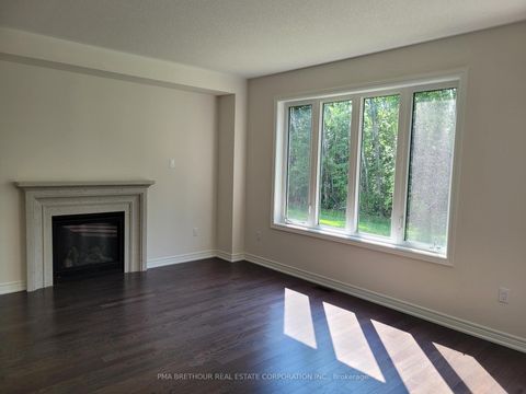 Photo 6 at 147 Dovedale Drive, Keswick South, Georgina
