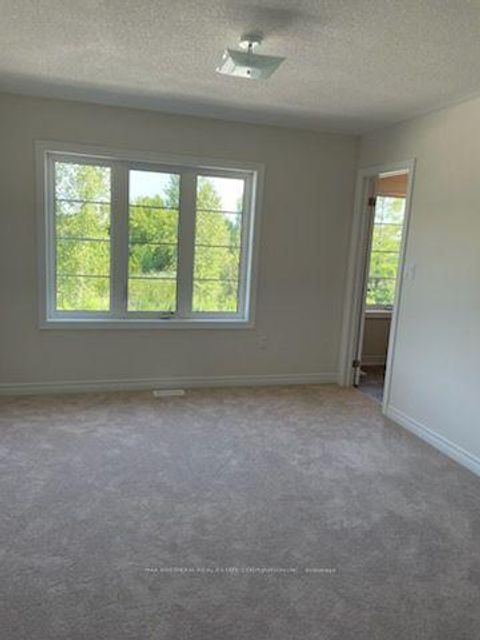 Photo 16 at 147 Dovedale Drive, Keswick South, Georgina