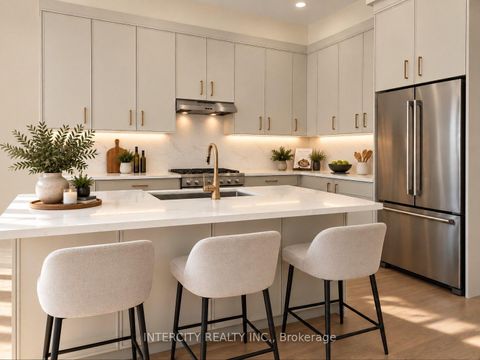 Photo 1 at 72 Caddie Crescent, Maple, Vaughan