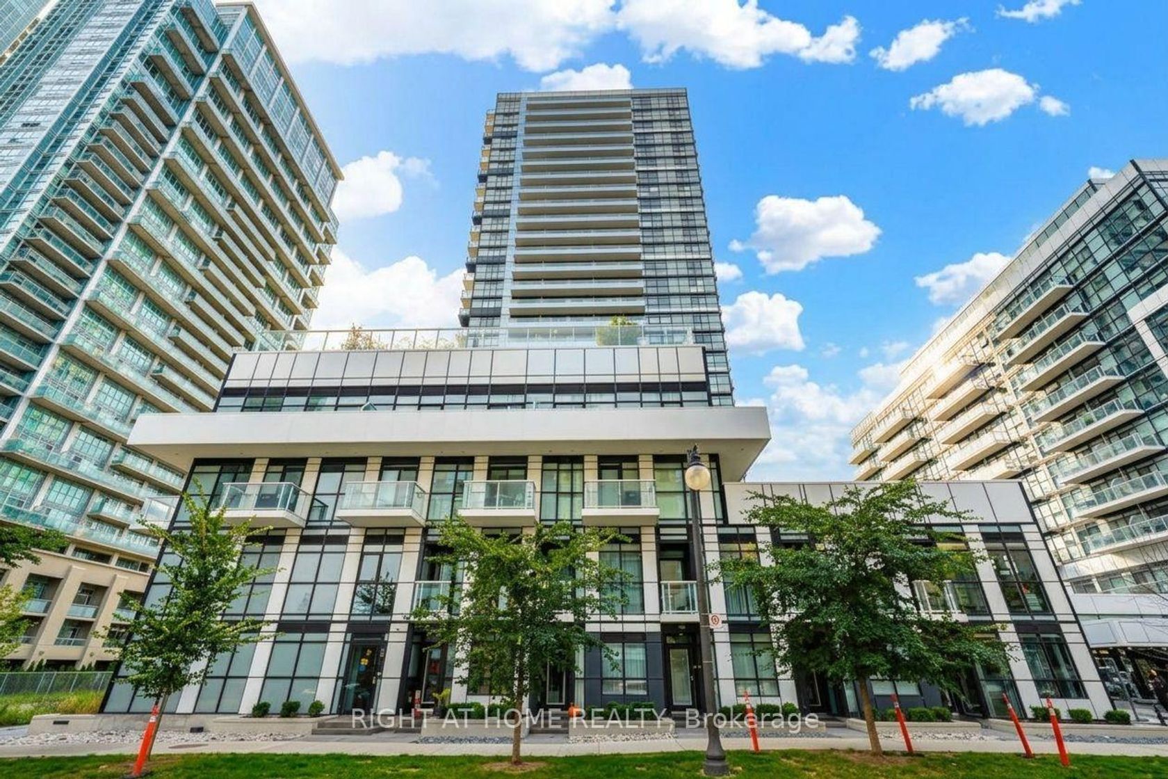 402 - 251 Manitoba Street, Mimico, Toronto 