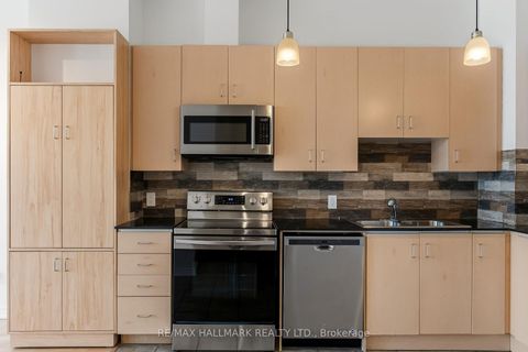 Photo 4 at 606 - 797 Don Mills Road, Flemingdon Park, Toronto
