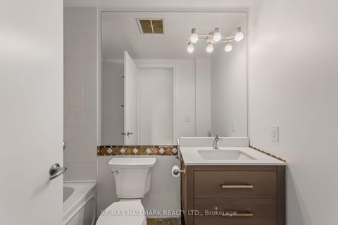Photo 14 at 606 - 797 Don Mills Road, Flemingdon Park, Toronto
