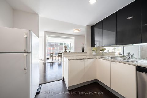 Photo 13 at 215 - 77 Avenue Road, Annex, Toronto