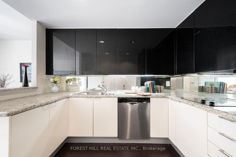 Photo 15 at 215 - 77 Avenue Road, Annex, Toronto