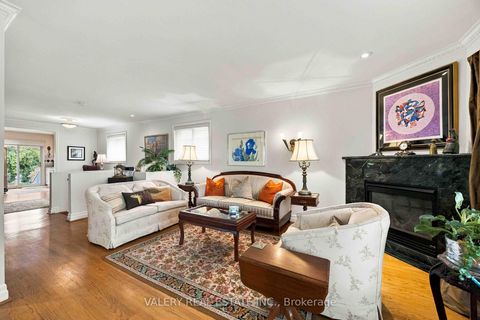 Photo 8 at 305 Renforth Drive, Etobicoke West Mall, Toronto