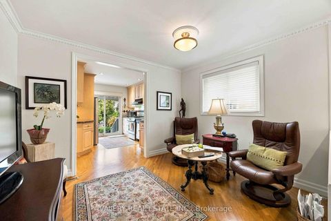 Photo 10 at 305 Renforth Drive, Etobicoke West Mall, Toronto