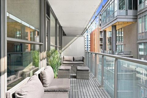 Photo 20 at 613 - 25 Oxley Street, Waterfront Communities C1, Toronto