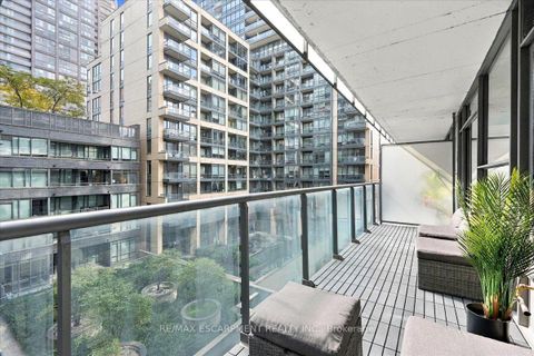 Photo 25 at 613 - 25 Oxley Street, Waterfront Communities C1, Toronto