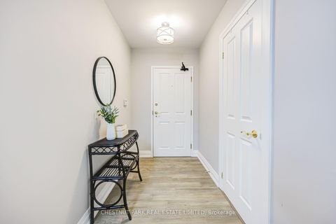 Photo 2 at 103 - 21 Shaftesbury Avenue, Moore Park, Toronto
