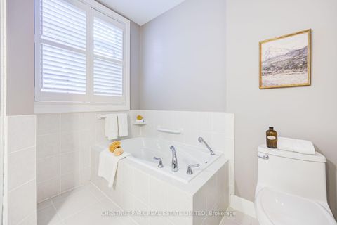 Photo 14 at 103 - 21 Shaftesbury Avenue, Moore Park, Toronto