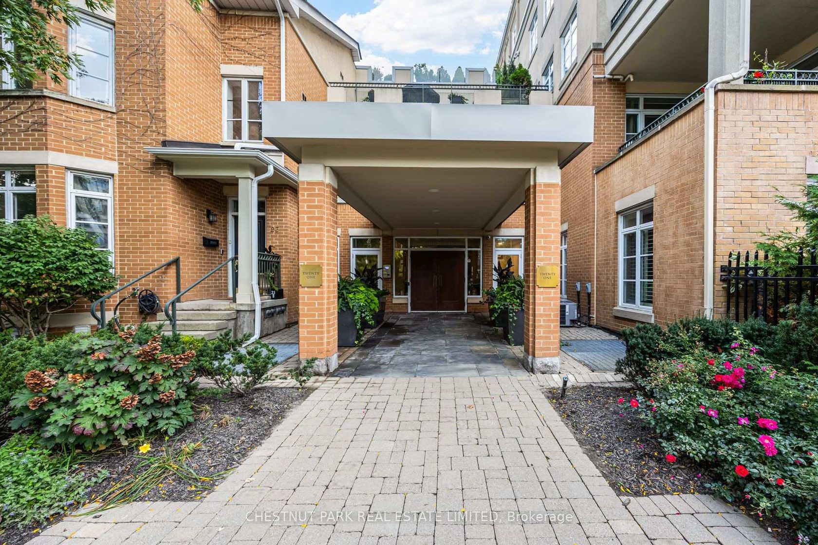103 - 21 Shaftesbury Avenue, Moore Park, Toronto 