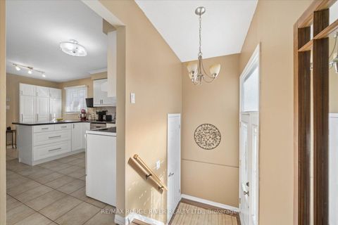 Photo 4 at 80 Millhouse Crescent, Rouge E11, Toronto