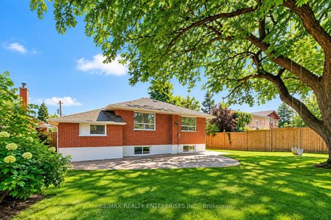 Photo 19 at 16 Warbeck Place, The Westway, Toronto
