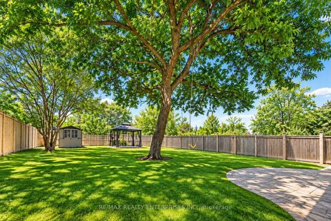 Photo 23 at 16 Warbeck Place, The Westway, Toronto