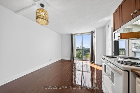 Photo 19 at 312 - 2737 Keele Street, CFB, Toronto