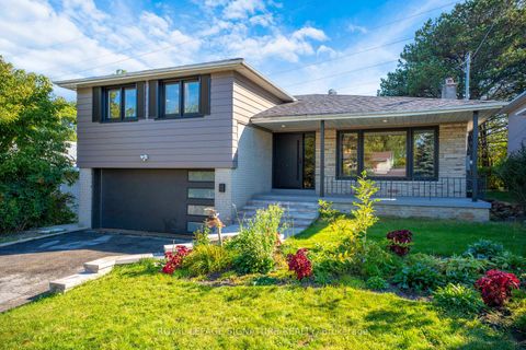 Photo 2 at 49 Snowcrest Avenue, Steeles, Toronto