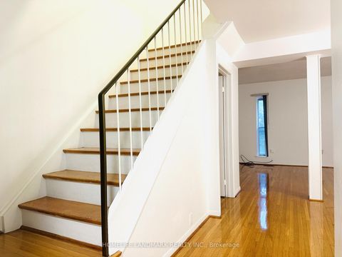 Photo 10 at 136 - 15 Esterbrooke Avenue, Don Valley Village, Toronto
