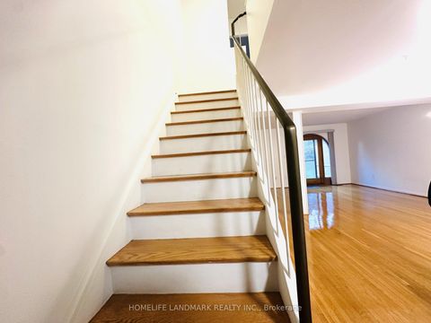 Photo 13 at 136 - 15 Esterbrooke Avenue, Don Valley Village, Toronto
