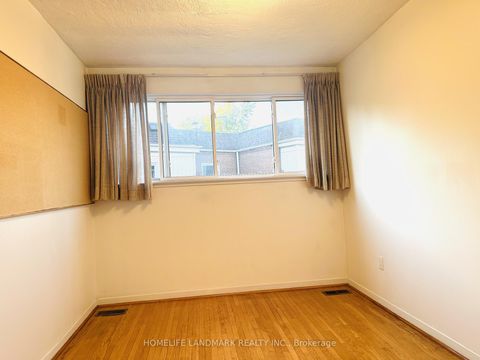 Photo 19 at 136 - 15 Esterbrooke Avenue, Don Valley Village, Toronto