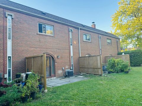 Photo 27 at 136 - 15 Esterbrooke Avenue, Don Valley Village, Toronto