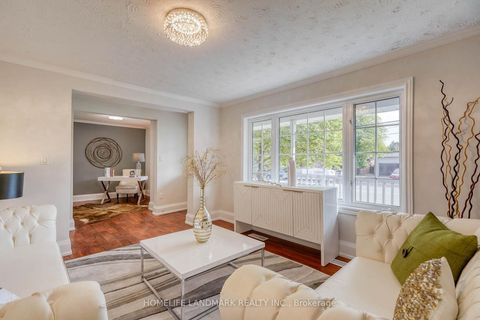 Photo 4 at 115 Crosby Avenue, Crosby, Richmond Hill