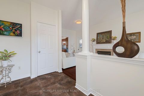 Photo 2 at 126 Raymond Crescent, Painswick South, Barrie