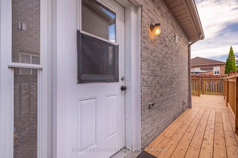Photo 14 at 126 Raymond Crescent, Painswick South, Barrie