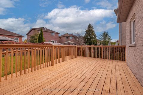Photo 15 at 126 Raymond Crescent, Painswick South, Barrie