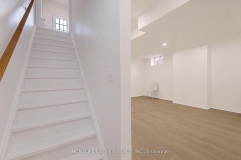 Photo 17 at 126 Raymond Crescent, Painswick South, Barrie