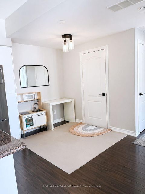 Photo 13 at 226 - 1837 Eglinton Avenue E, Victoria Village, Toronto