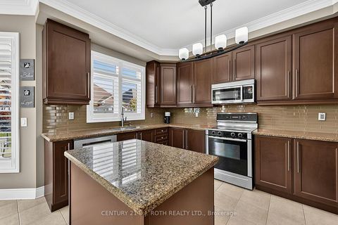 Photo 15 at 81 Royal Park Boulevard, Bayshore, Barrie