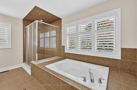 Photo 23 at 81 Royal Park Boulevard, Bayshore, Barrie