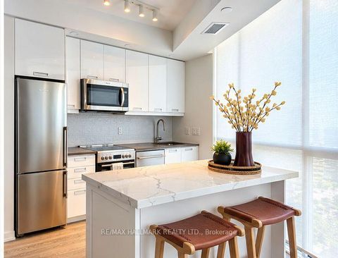 Photo 3 at 4505 - 99 John Street, Waterfront Communities C1, Toronto