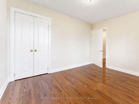 Photo 31 at 180 Woodsworth Road, Windfields, Toronto