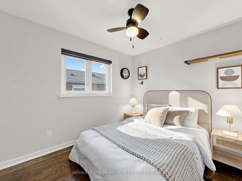 Photo 23 at 71 Oakmeadow Boulevard, Morningside, Toronto