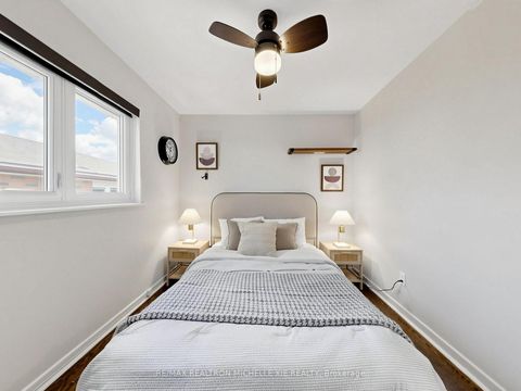Photo 24 at 71 Oakmeadow Boulevard, Morningside, Toronto
