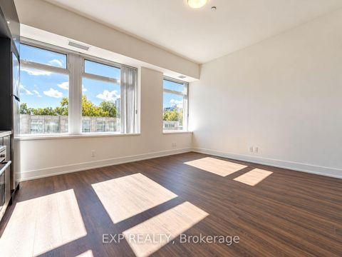 Photo 6 at 315 - 111 St Clair Avenue W, St. Clair, Toronto