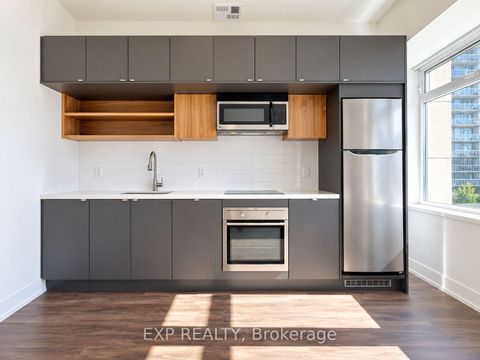 Photo 8 at 315 - 111 St Clair Avenue W, St. Clair, Toronto