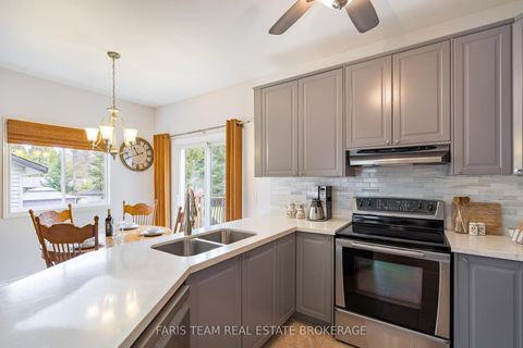Photo 3 at 1011 Ferrier Avenue, Lefroy, Innisfil