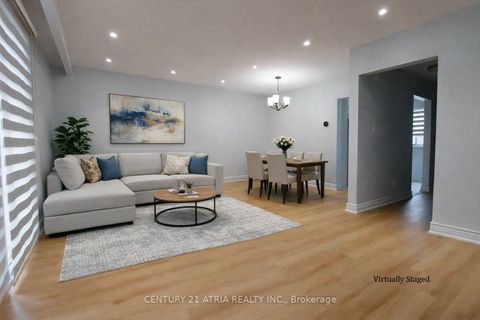 Photo 5 at 143 Purpledusk Trail, Morningside, Toronto