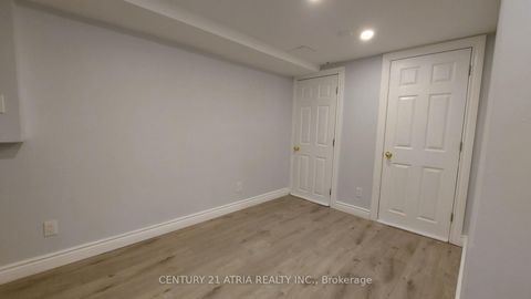 Photo 27 at 143 Purpledusk Trail, Morningside, Toronto