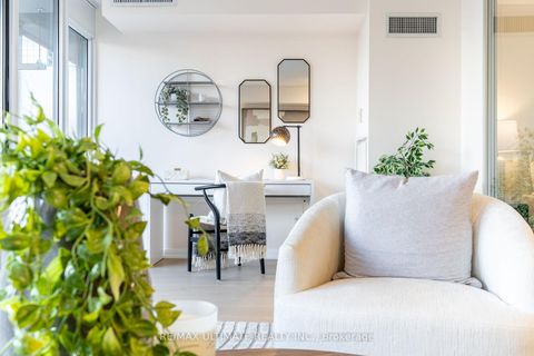 Photo 18 at 627 - 111 Elizabeth Street, Bay Street Corridor, Toronto