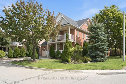 Photo 2 at 1 Cetona Avenue, Vellore Village, Vaughan