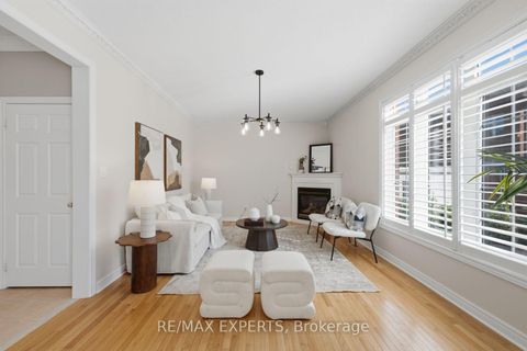 Photo 13 at 1 Cetona Avenue, Vellore Village, Vaughan