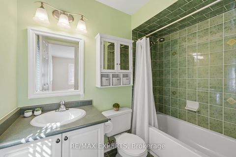 Photo 32 at 1 Cetona Avenue, Vellore Village, Vaughan