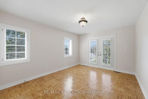 Photo 33 at 1 Cetona Avenue, Vellore Village, Vaughan