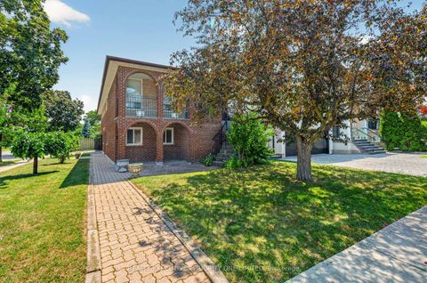 Photo 2 at 355 Glen Park Avenue, Glen Park, Toronto